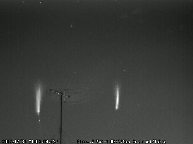 3.M20071231_210504_C3P.jpg