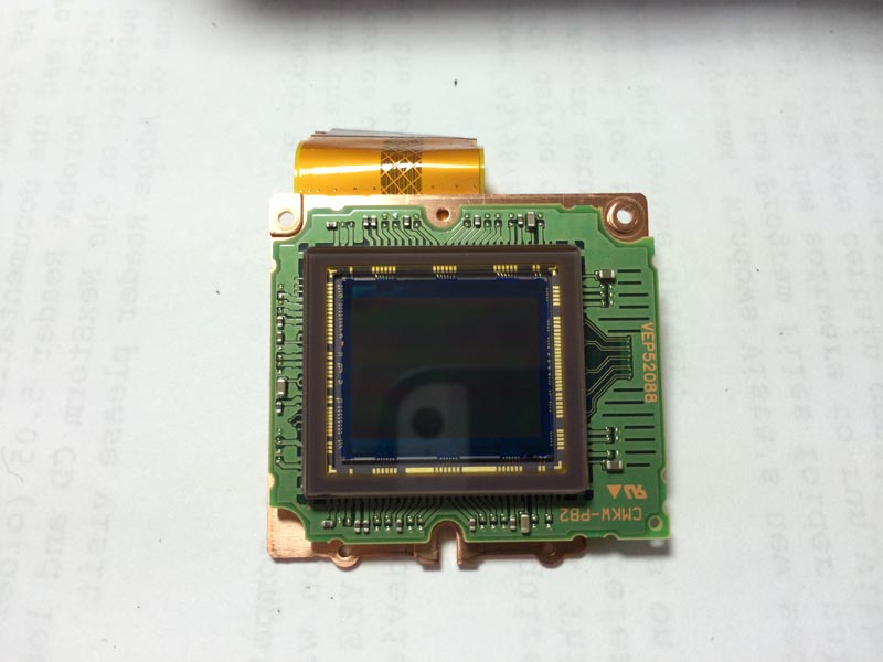 8 CMOS01.jpg