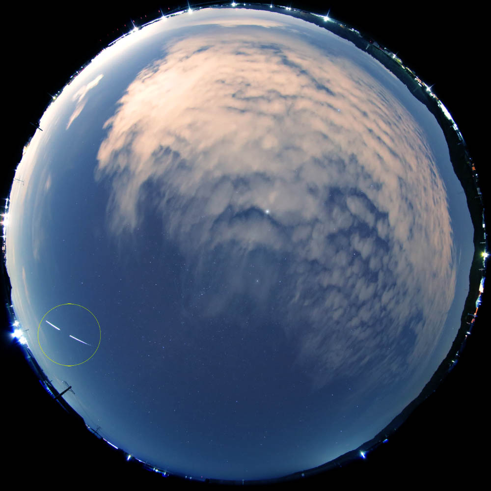 M20241001_040023_磐田市_8mm_full_1000w.jpg