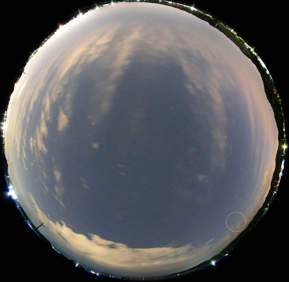M20241207_053245_磐田市_8mm_full_1000w.jpg