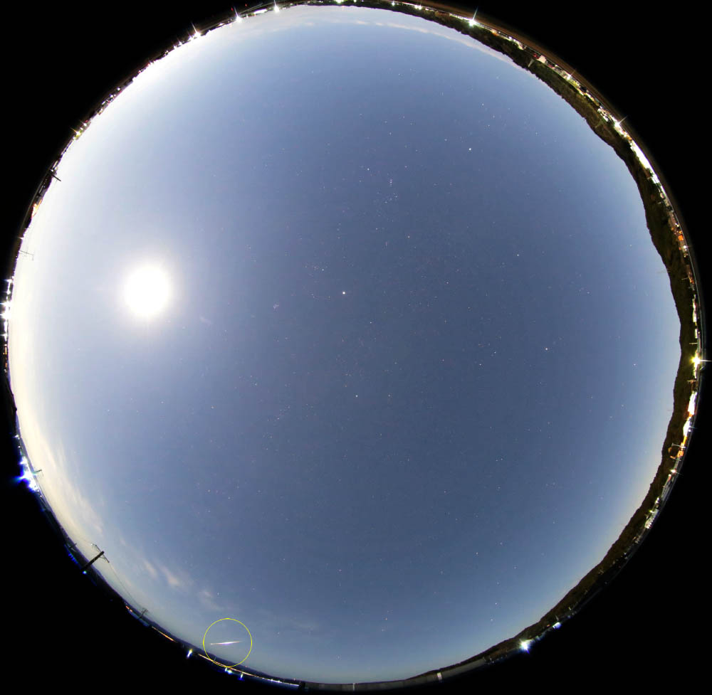 M20241211_233216_磐田市_8mm_full_1000w.jpg