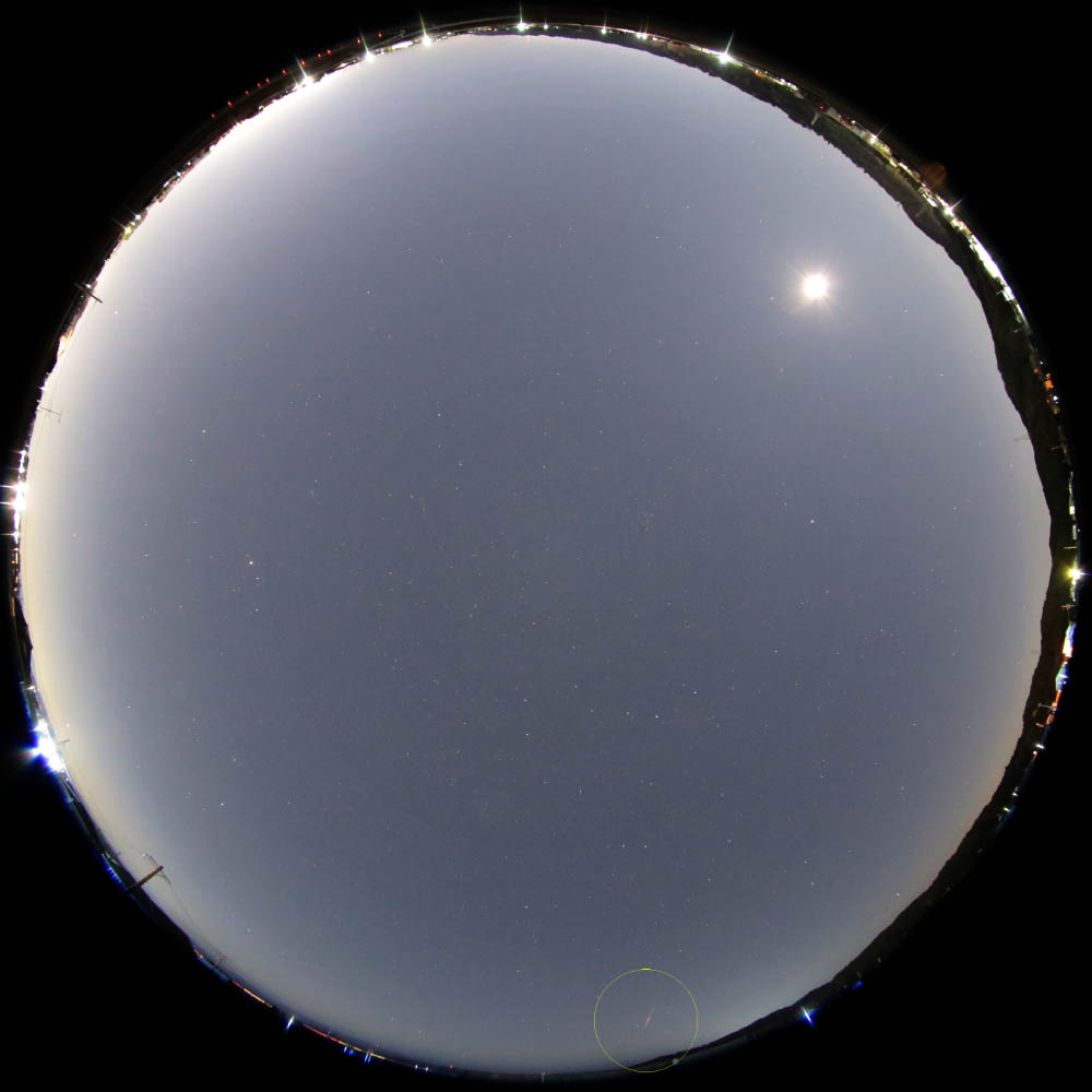 M20250122_030303_磐田市_8mm_full_1000w.jpg