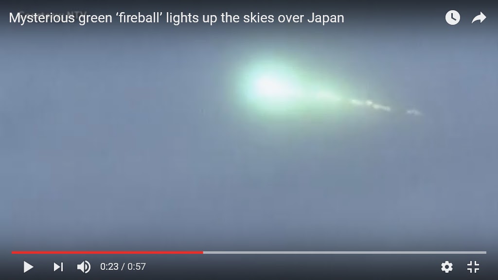 Niigata Bolide Meteor 31OCT2016 via NTV.jpg